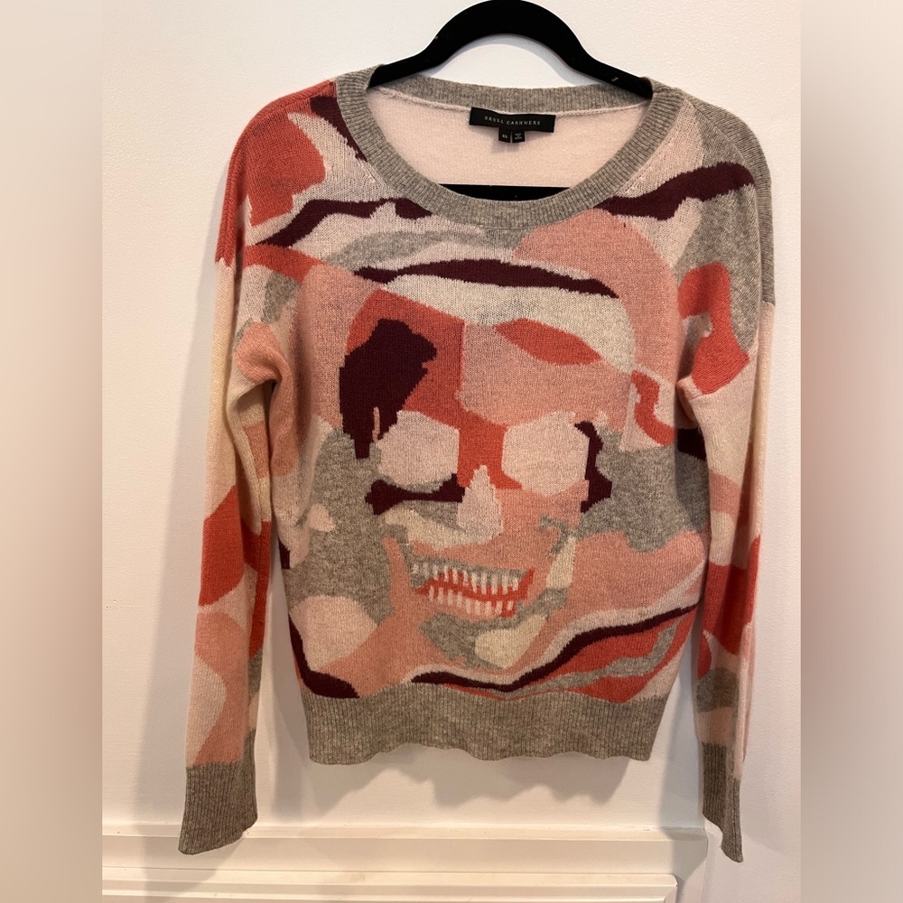 Skull Casmere Sweater